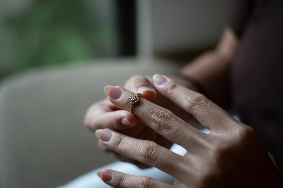 **大切だけど、もう好きじゃない……ジュエリーリフォームで手に入れる「新たなお守り」**